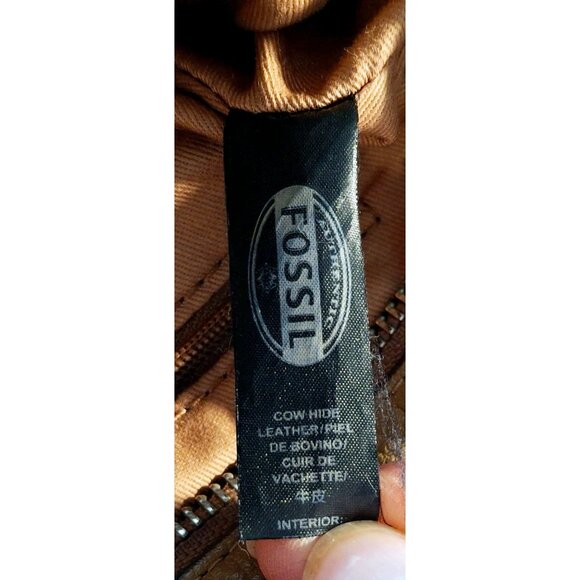 RARE FOSSIL Riley Camel Leather Messenger Bag Purse Crossbody Women Classic - Picture 12 of 13